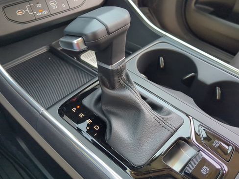 New 2026 Kia Carnival SX FWD image 12