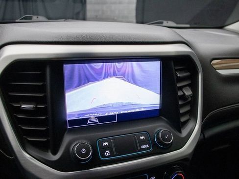 Used 2021 GMC Acadia SLE image 34