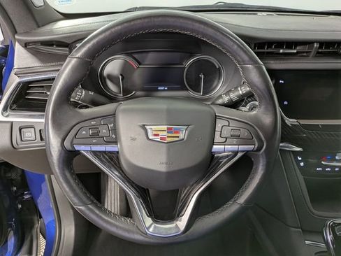 Used 2023 Cadillac XT6 Premium Luxury AWD/4WD image 21