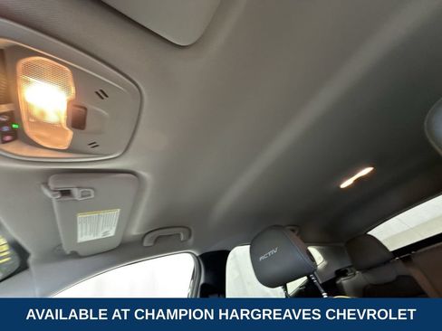 Used 2025 Chevrolet Trax ACTIV w/ Driver Confidence Package FWD image 25