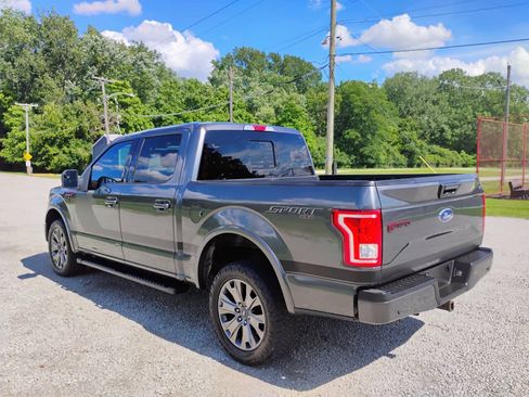 Used 2016 Ford F150 XLT w/ Equipment Group 302A Luxury AWD/4WD image 4