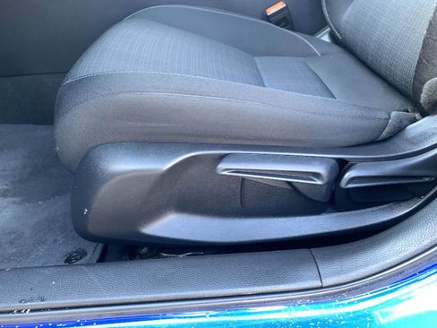 Used 2023 Honda Civic EX image 37