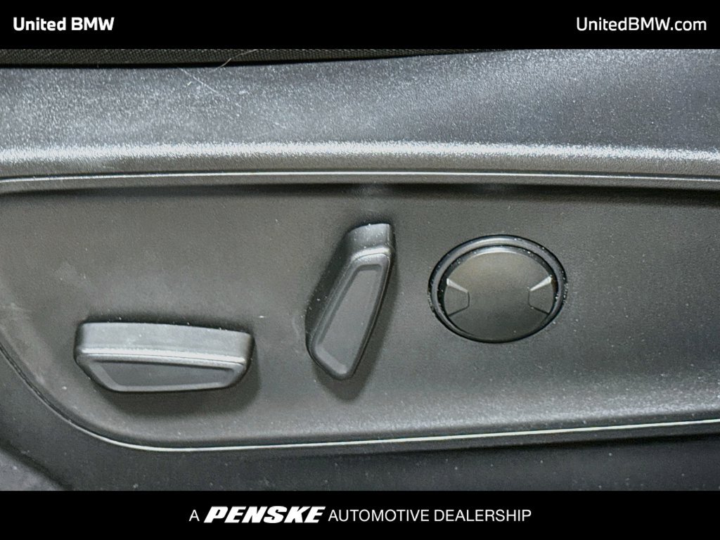Used 2023 Ford Escape ST-Line w/ Tech Pack #1 FWD image 11