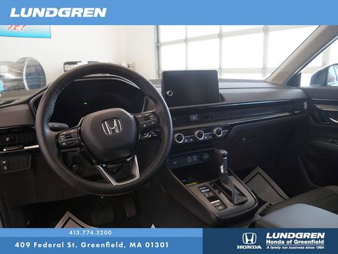 Used 2025 Honda CR-V EX-L image 17