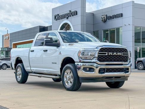 Used 2024 RAM 2500 Big Horn image 1