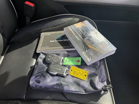 Used 2022 RAM 1500 Laramie image 28