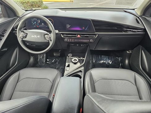 Used 2023 Kia Niro Wind FWD image 17