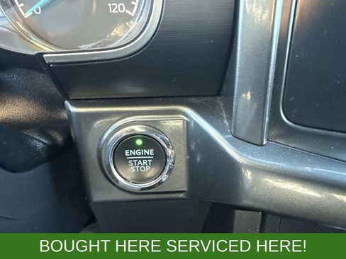 Certified 2022 Ford F150 XLT w/ Equipment Group 302A High image 32