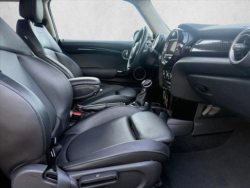 Used 2015 MINI Cooper S FWD image 11