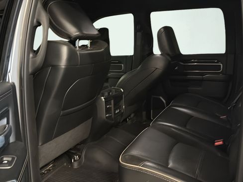 Used 2021 RAM 3500 Laramie AWD/4WD image 16