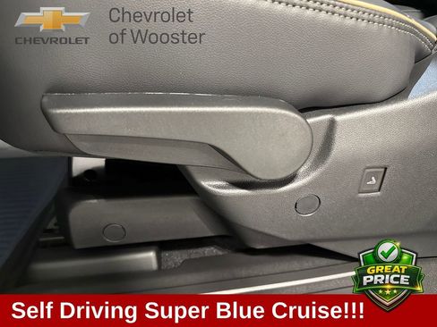 New 2026 Chevrolet Traverse High Country w/ LPO, Floor Liner Package AWD/4WD image 41