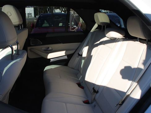 Certified 2025 Mercedes-Benz GLE 450 4MATIC image 35