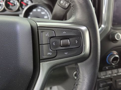 Used 2021 Chevrolet Silverado 1500 LT Trail Boss image 17