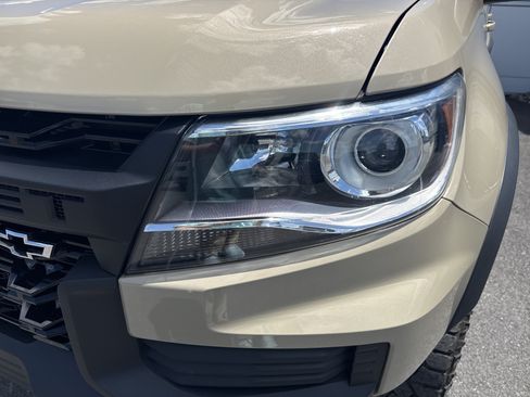 Used 2022 Chevrolet Colorado ZR2 w/ ZR2 Dusk Special Edition AWD/4WD image 9