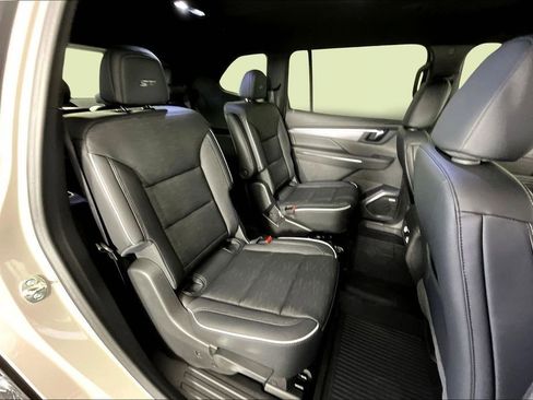 New 2026 Buick Enclave Sport Touring w/ Super Cruise Package image 10