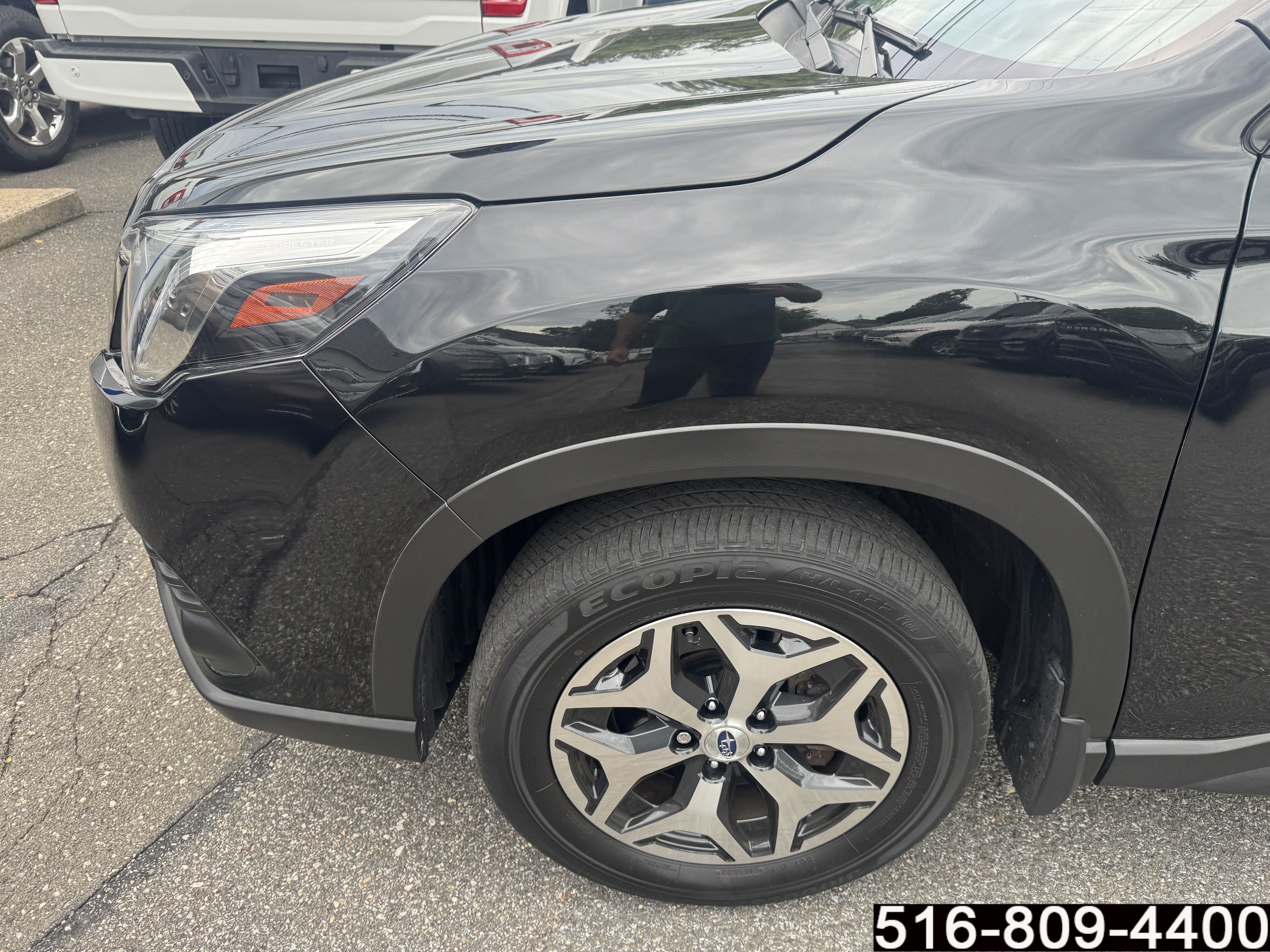 Used 2024 Subaru Forester Premium AWD/4WD image 10