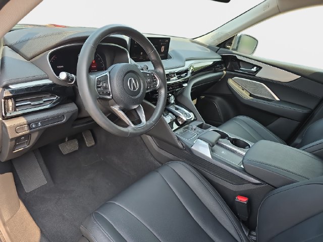 Used 2024 Acura MDX FWD image 17