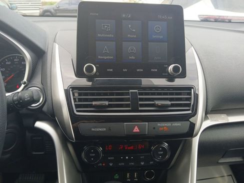 Used 2025 Mitsubishi Eclipse Cross AWD image 17