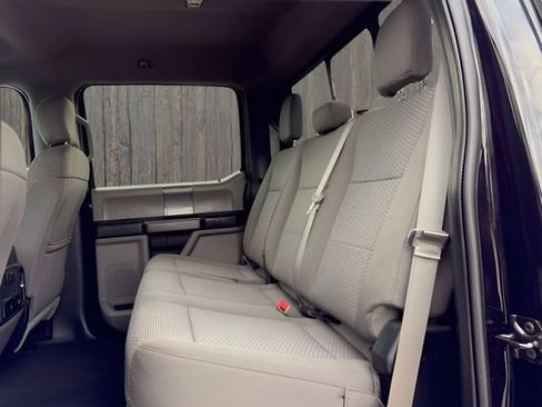 Used 2019 Ford F350 XLT w/ XLT Premium Package AWD/4WD image 19
