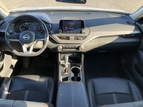 Used 2024 Nissan Altima 2.5 SR image 43