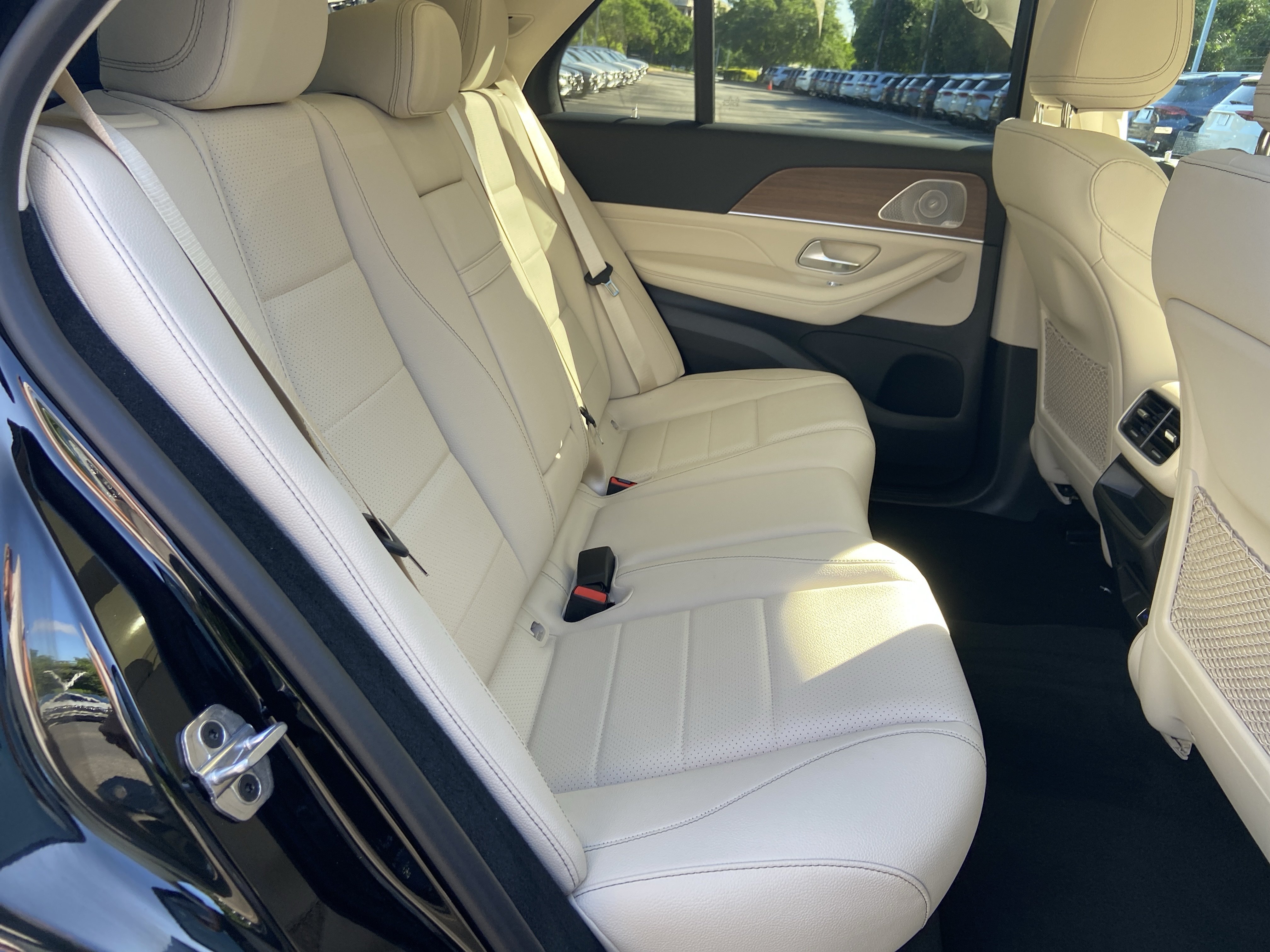 New 2026 Mercedes-Benz GLE 450 4MATIC image 40