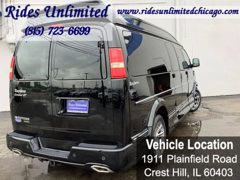 Used 2015 Chevrolet Express 2500 Extended RWD image 9