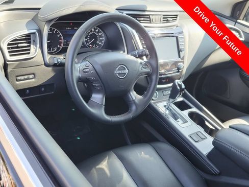 Used 2023 Nissan Murano SV w/ SV Midnight Edition Package FWD image 5