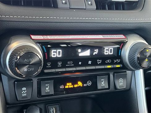 Used 2025 Toyota RAV4 XLE Premium image 18