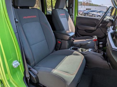 Certified 2018 Jeep Wrangler Unlimited Rubicon AWD/4WD image 27