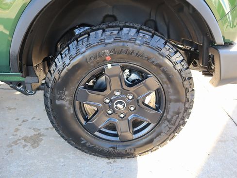 New 2025 Ford Bronco Big Bend image 18