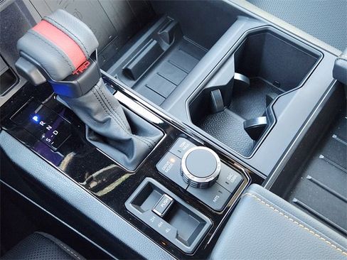 New 2026 Toyota Tundra Limited image 15