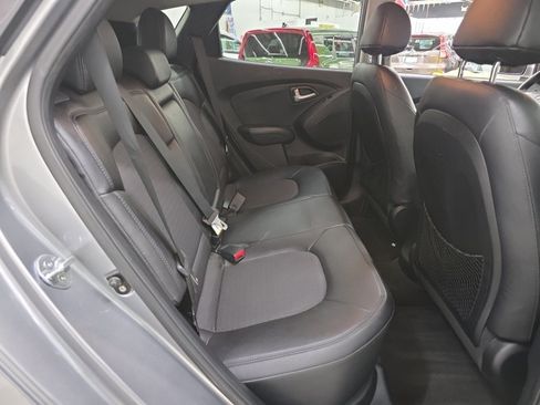 Used 2013 Hyundai Tucson GLS FWD image 9