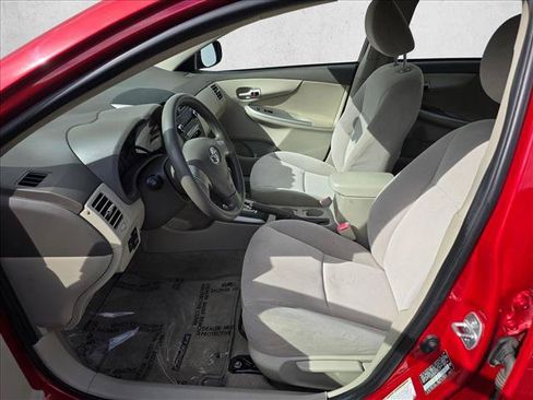 Used 2010 Toyota Corolla LE FWD image 18