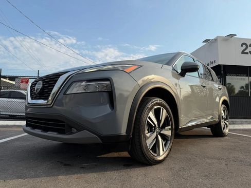 Used 2021 Nissan Rogue SL AWD/4WD image 33