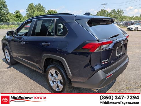 Used 2025 Toyota RAV4 XLE AWD/4WD image 5
