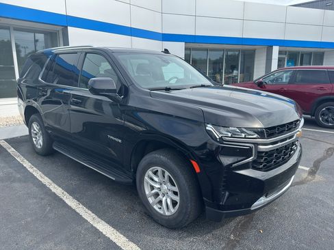 Used 2021 Chevrolet Tahoe LS w/ Driver Alert Package RWD image 3
