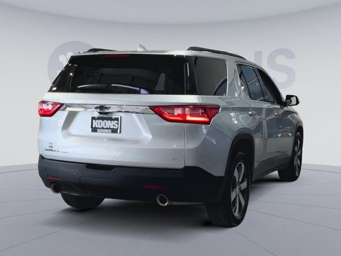 Used 2019 Chevrolet Traverse LT w/ LT Premium Package image 11