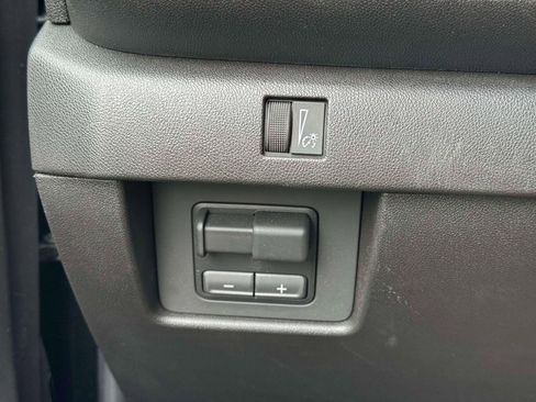 Used 2026 Chevrolet Colorado Trail Boss AWD/4WD image 20