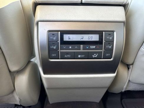 Used 2015 Lexus GX 460 w/ Premium Package image 15
