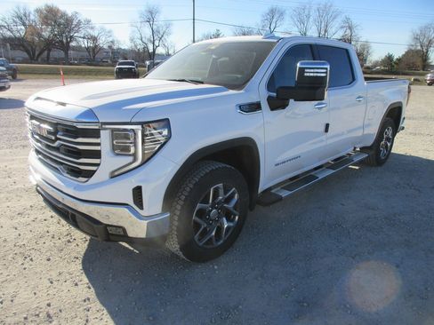 New 2026 GMC Sierra 1500 SLT w/ SLT Premium Plus Package image 11