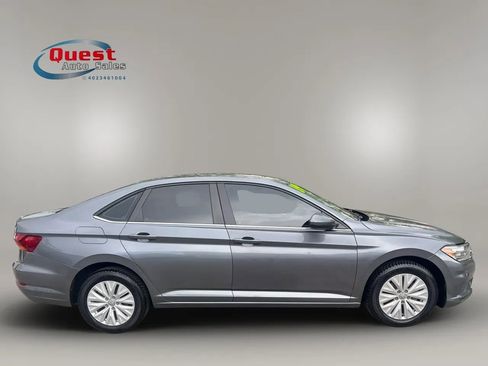 Used 2019 Volkswagen Jetta S w/ Driver Assistance Package FWD image 2