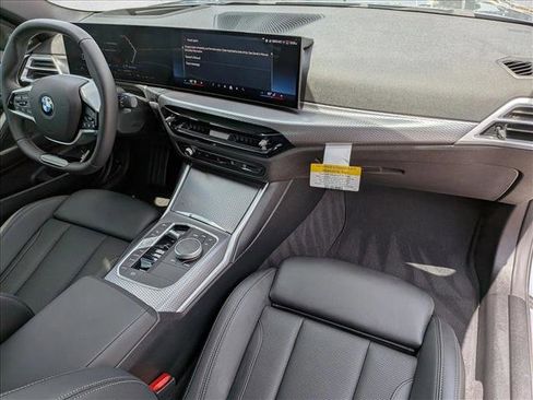Certified 2026 BMW 430i xDrive Coupe w/ Premium Package AWD/4WD image 23