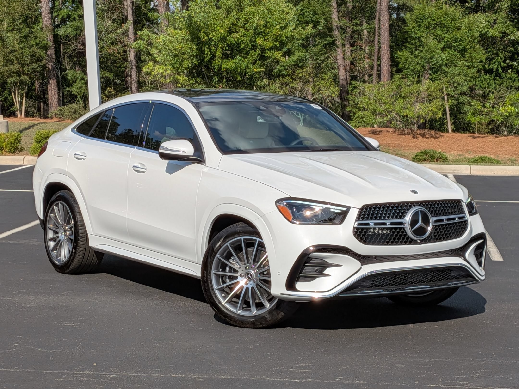New 2026 Mercedes-Benz GLE 450 4MATIC Coupe image 2