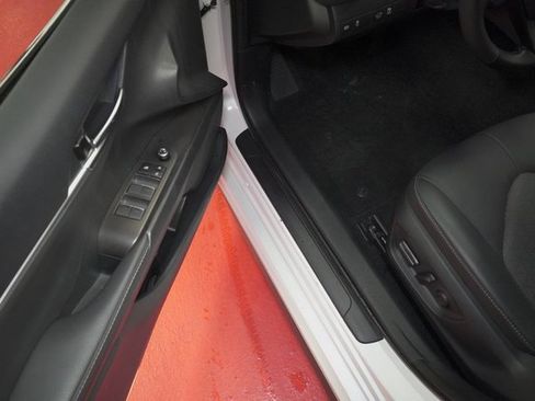 Certified 2023 Toyota Camry XSE image 9