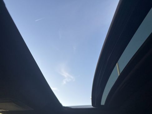 Used 2013 Ford F150 Platinum image 63