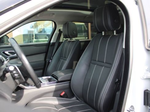 Certified 2022 Land Rover Range Rover Velar S image 5