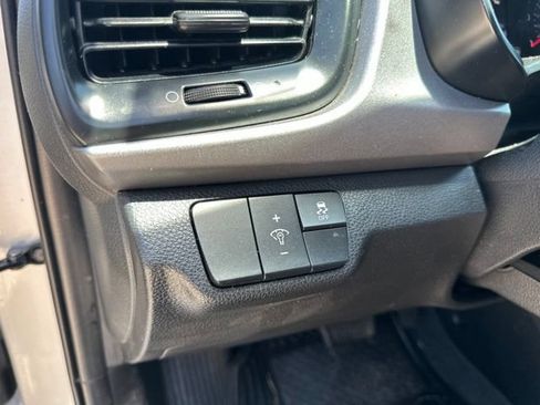 Used 2023 Kia Rio LX FWD image 5