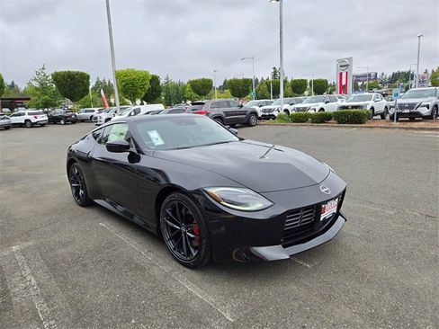 New 2025 Nissan Z Performance w/ Floor Mat Package image 3