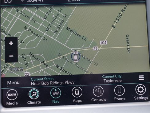 Used 2023 Chrysler 300 Touring L image 21