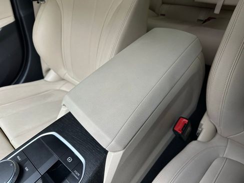 Used 2021 BMW 330i Sedan w/ Convenience Package image 43